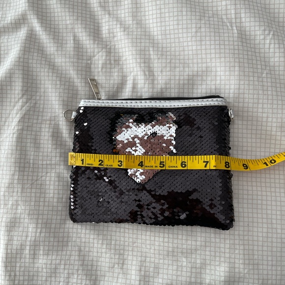 Aldo sequinned purse black/silver new - Picture 3 of 5